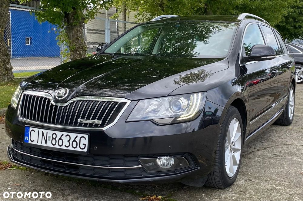 Skoda Superb 1.6 TDI Platinum - 1
