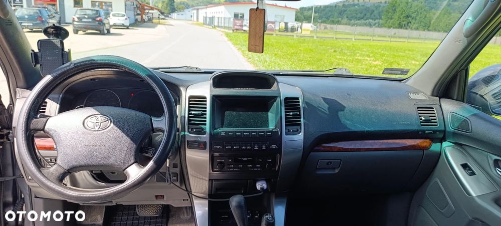 Toyota Land Cruiser 3.0 D Luna Voyage - 11