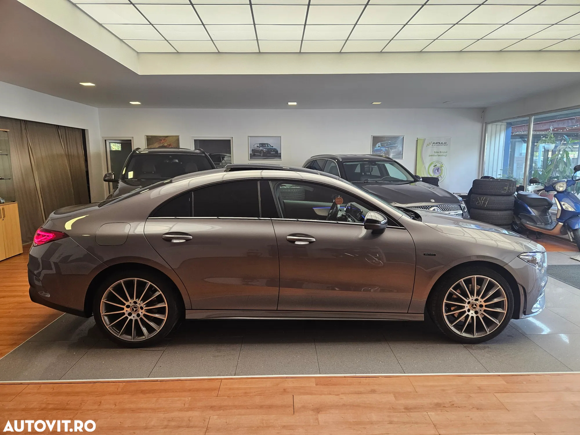 Mercedes-Benz CLA 250 e 8G-DCT AMG Line Advanced Plus - 4