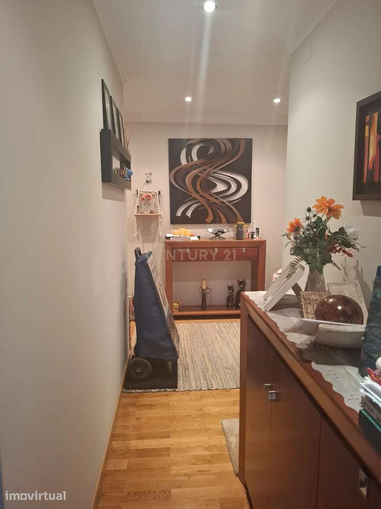 Fabuloso Apartamento  em Odivelas - 142m² com Vista Panorâmica - Grande imagem: 4/14