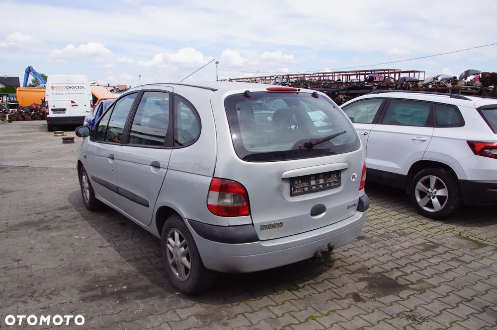 Auto na części - Renault Megane Scenic I Lift 1.9 dCi 102 KM F9Q732 JC5113 2001R Skrzynia Drzwi Szyba Lusterko Maska Zderzak Klapa Błotnik Deska Kokpit - 4