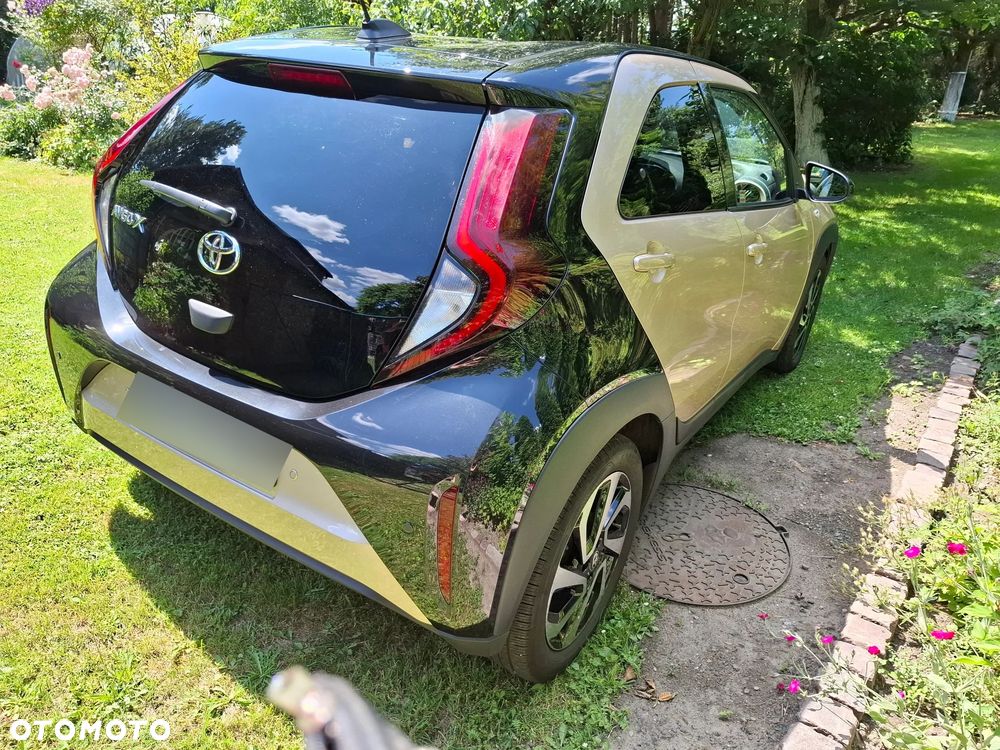 Toyota Aygo x - 30