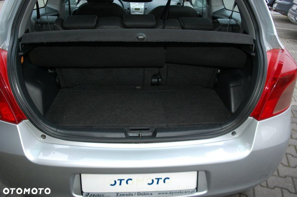 Toyota Yaris - 26