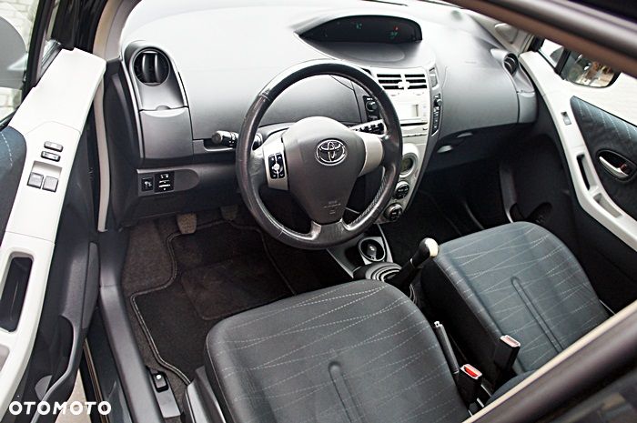 Toyota Yaris 1.4 D-4D Edition - 4