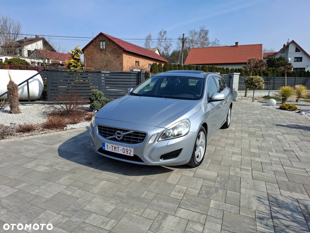 Volvo V60 D3 Edition - 1
