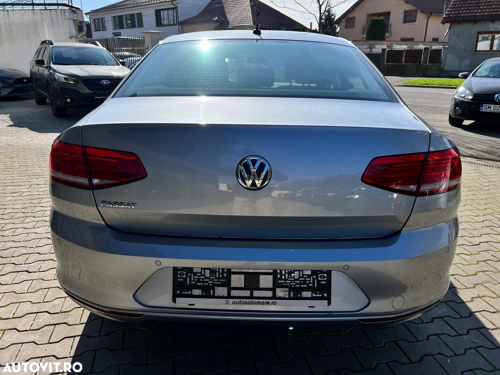 Volkswagen Passat - 6