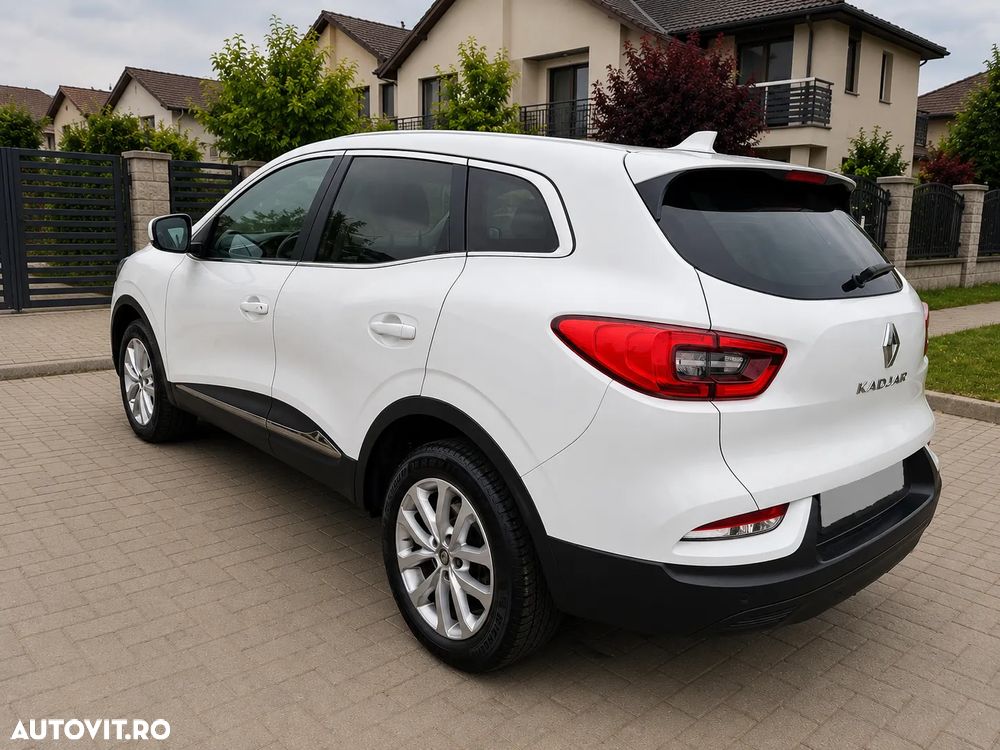 Renault Kadjar BLUE dCi 115 EDC INTENS - 4