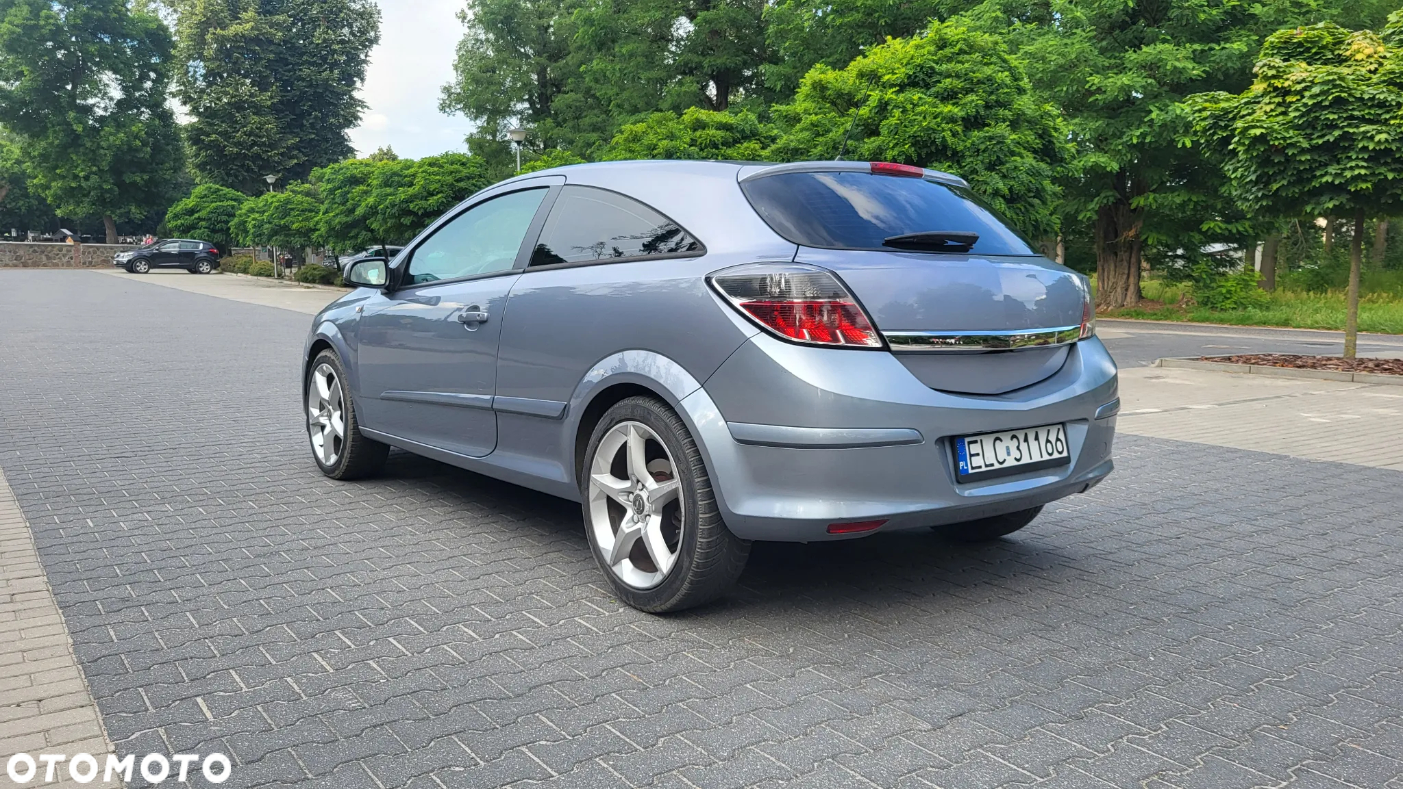 Opel Astra III GTC 1.7 CDTI Essentia - 5