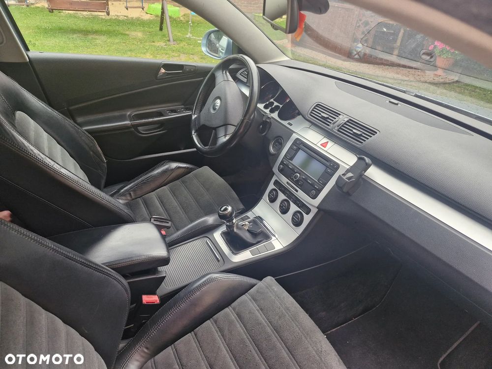 Volkswagen Passat Variant - 9