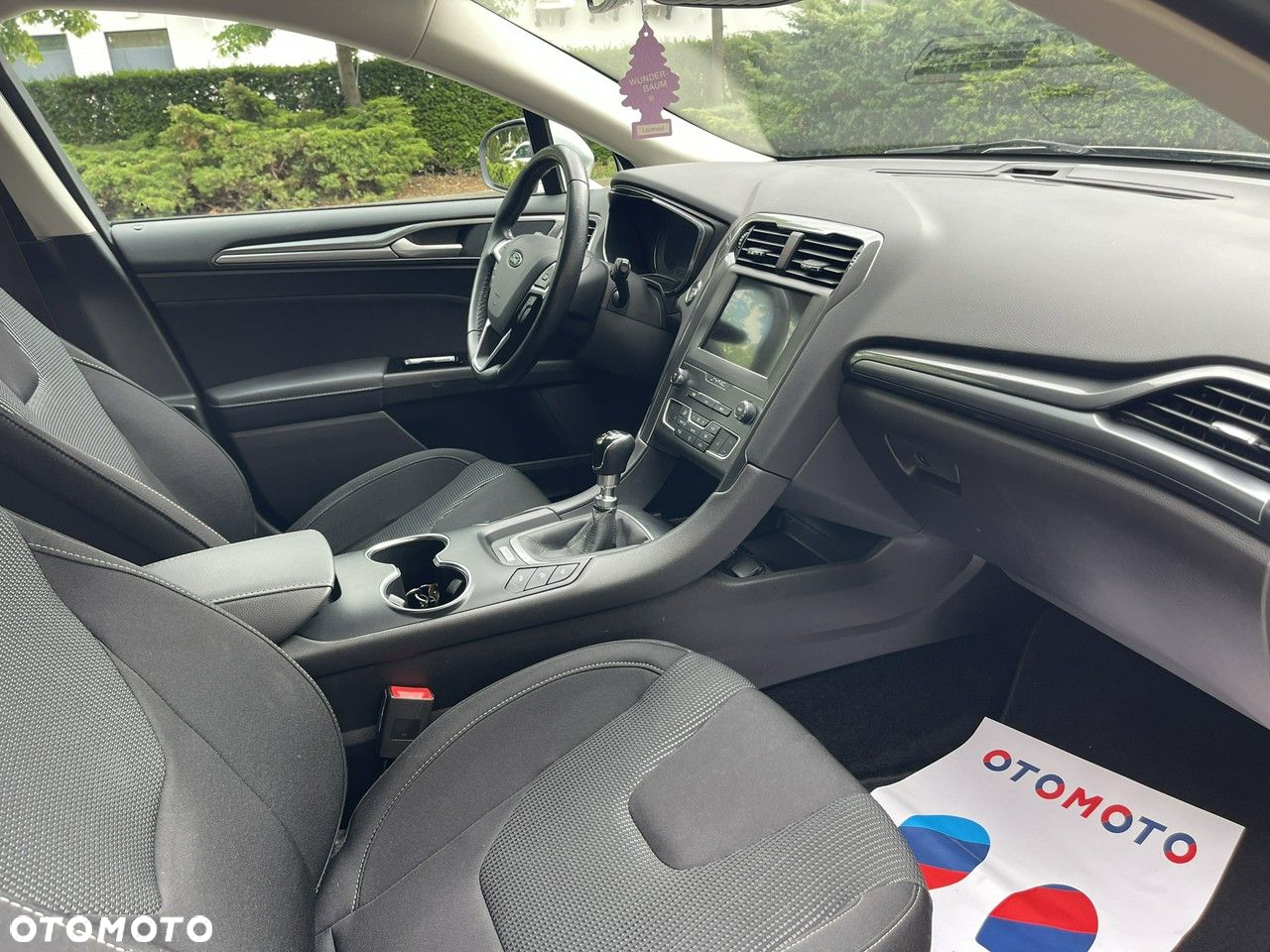 Ford Mondeo - 39
