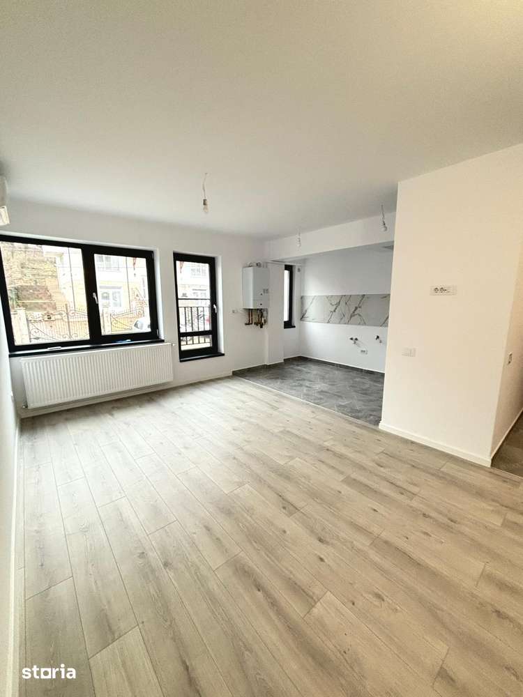 Apartament 3 camere de vanzare Pacurari in spate la Alpha Bank — fotografia 3