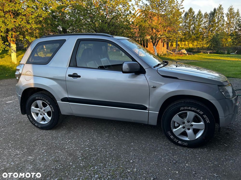 Suzuki Grand Vitara 1.6 - 4