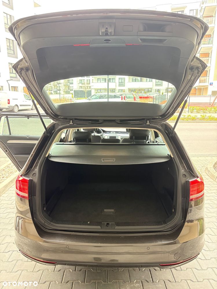 Volkswagen Passat 2.0 TDI BMT Highline DSG7 - 10
