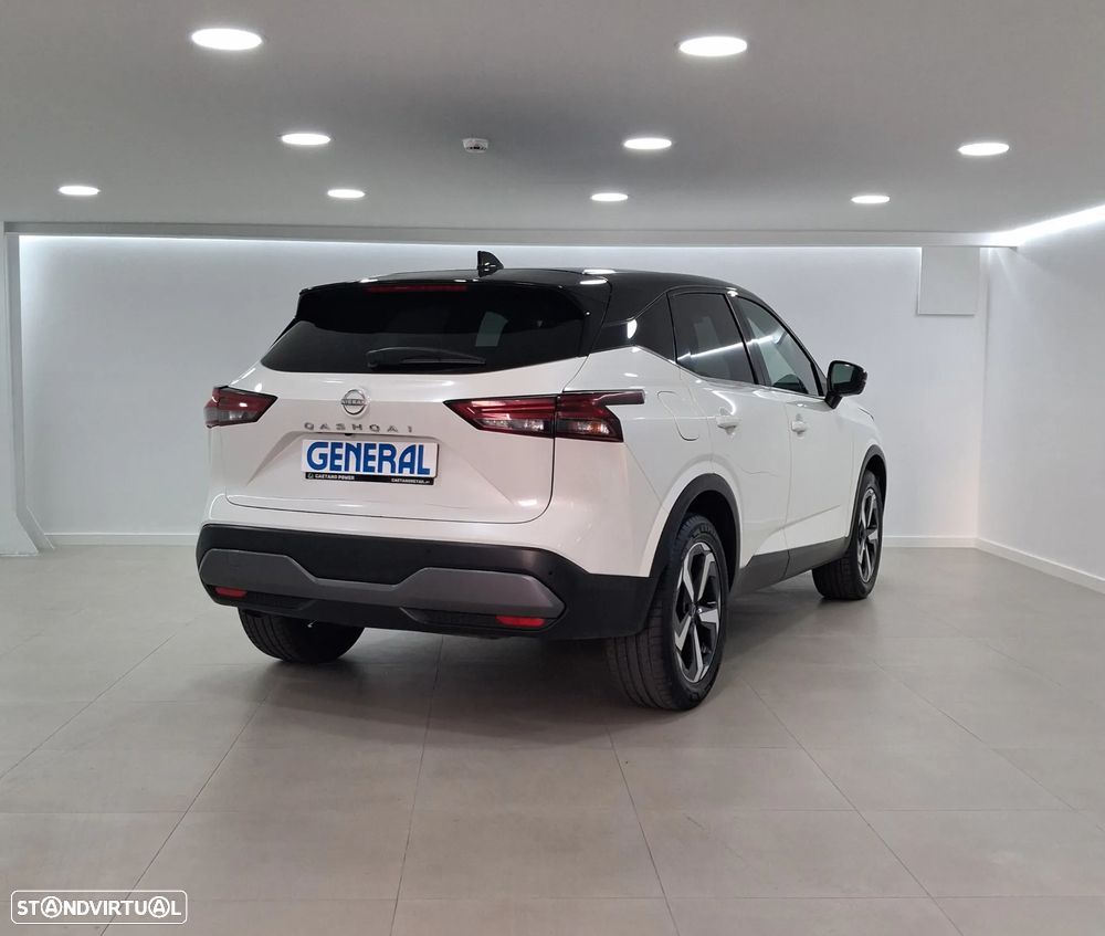 Nissan Qashqai 1.3 DIG-T N-Connecta LED Xtronic - 3