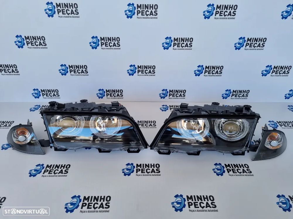 Faróis Angel Eyes BMW Série 3 (E46) Fundo Preto - 2