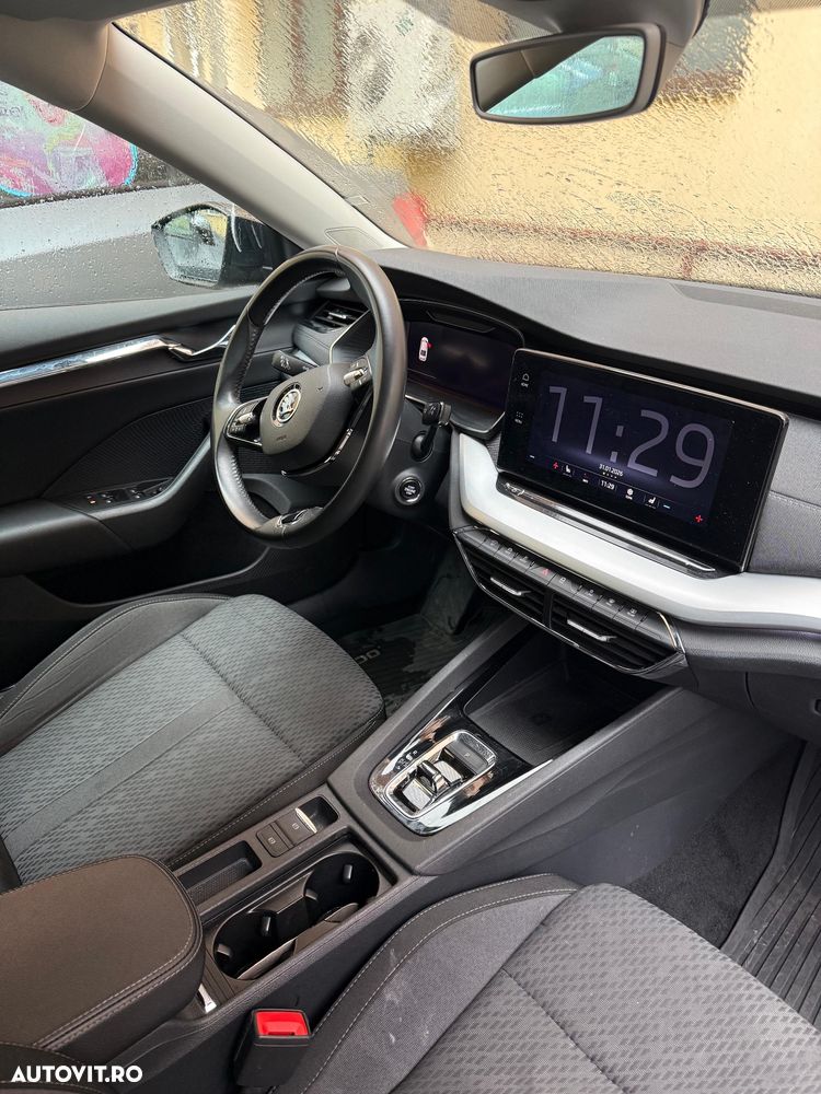 Skoda Octavia 2.0 TDI DSG Style - 11