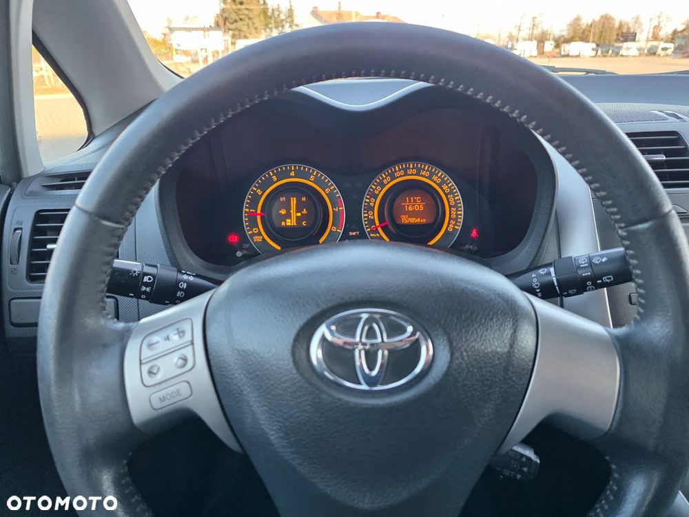 Toyota Auris 1.6 Life - 18