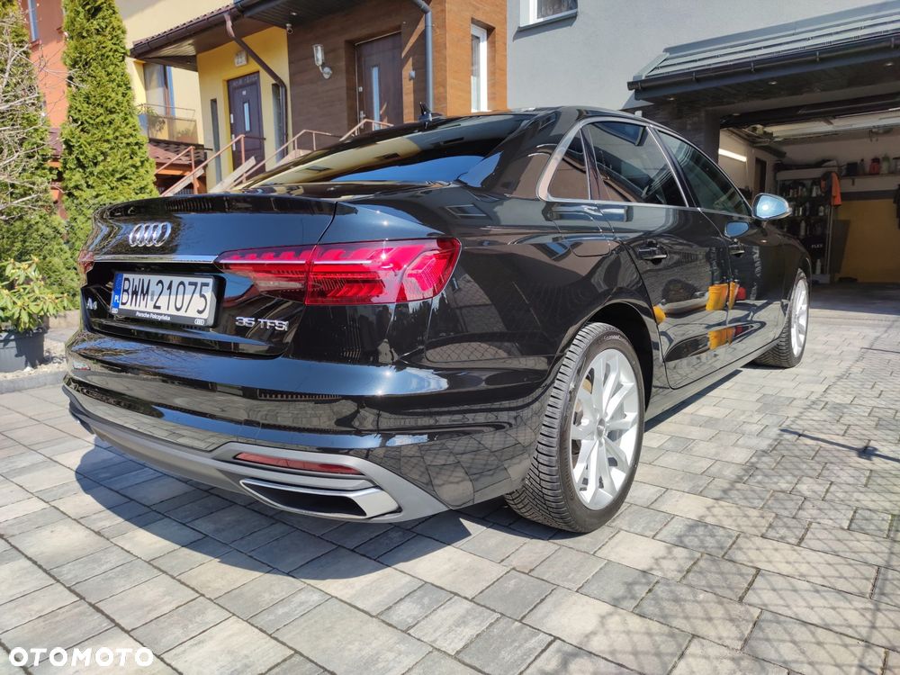 Audi A4 Limousine - 4