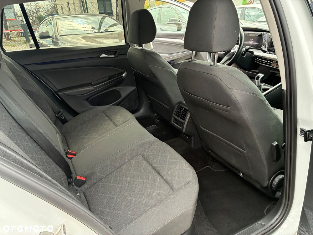 Volkswagen Golf 2.0 TDI Life - 12