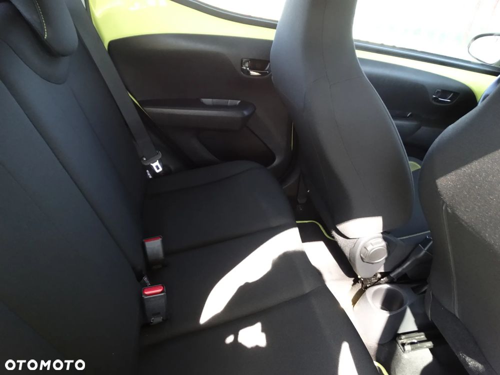 Toyota Aygo - 10