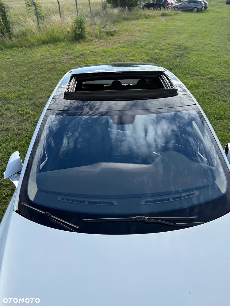 Tesla Model S Performance - 6