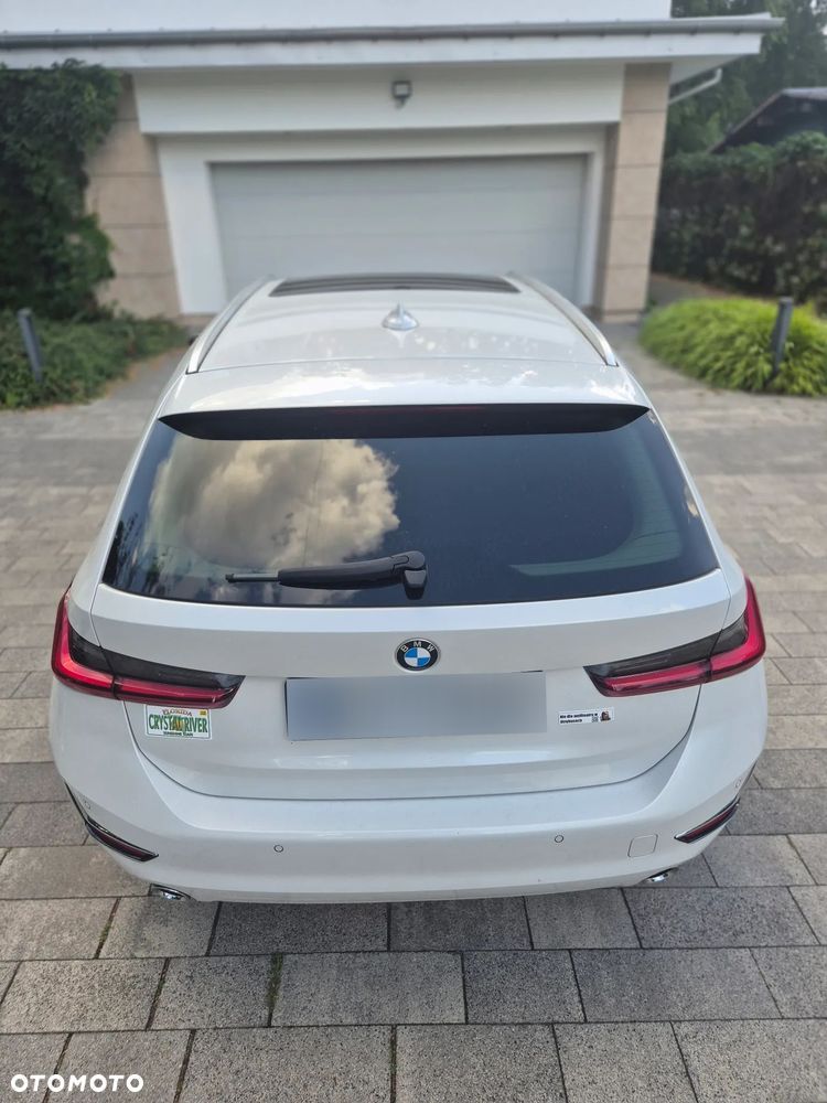 BMW Seria 3 320d MHEV Luxury Line - 22
