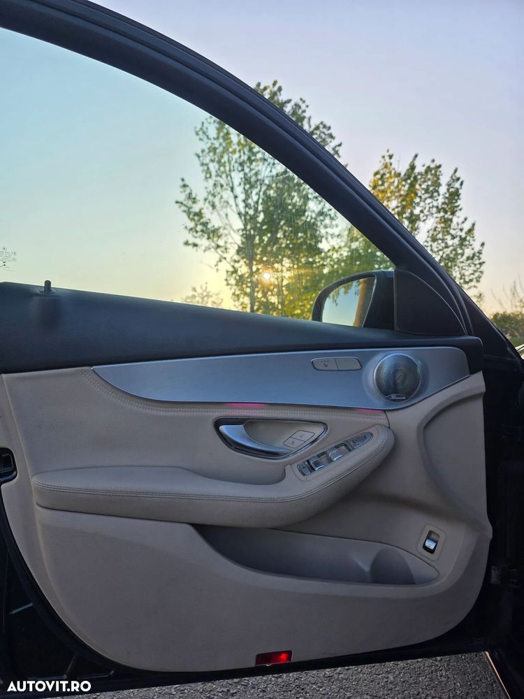 Mercedes-Benz C - 17