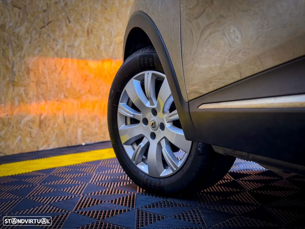 Renault Captur 1.0 TCe Intens - 15