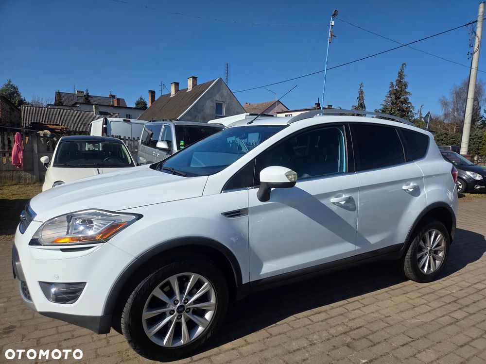 Ford Kuga 2.0 TDCi 4x4 Titanium - 16