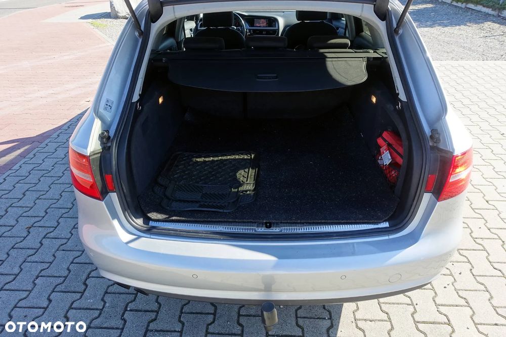 Audi A4 Avant - 16