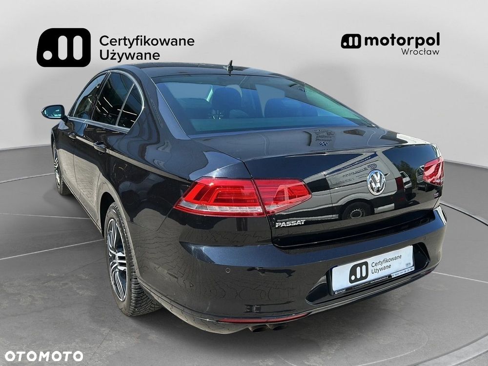 Volkswagen Passat 1.8 TSI BMT Comfortline DSG - 3