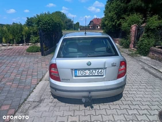 Skoda Fabia - 4