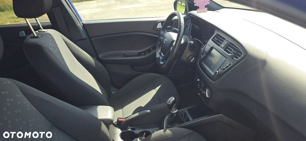 Hyundai i20 - 26