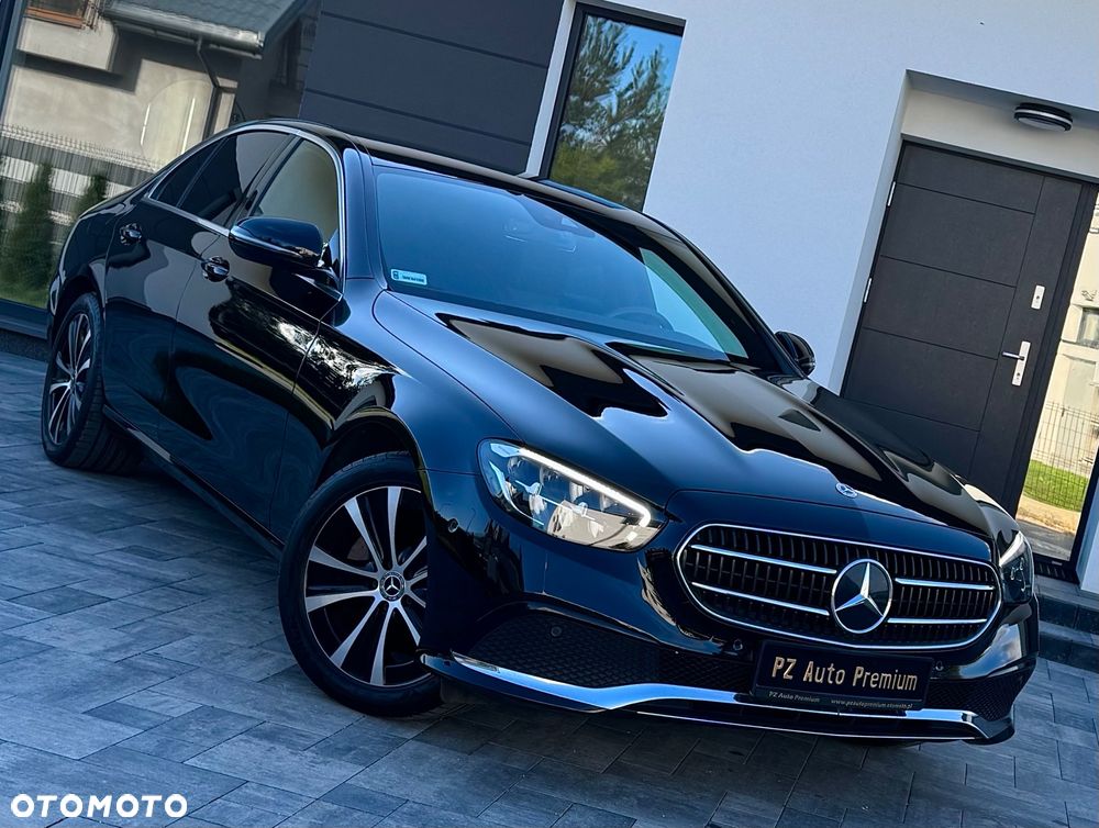 Mercedes-Benz Klasa E 300 Business Edition - 2