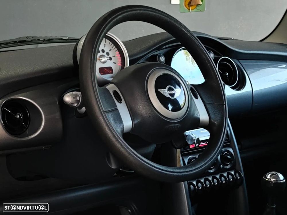 MINI 3 Portas - 28