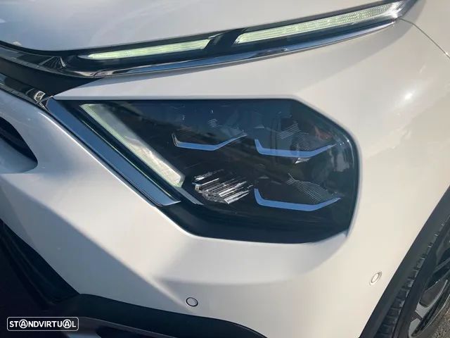 Citroën C4 PureTech 130 Stop&Start EAT8 SHINE - 12