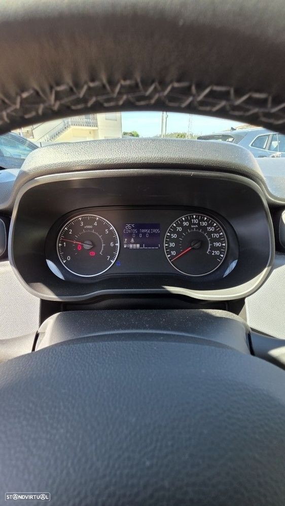 Dacia Duster 1.0 TCe Essential - 15