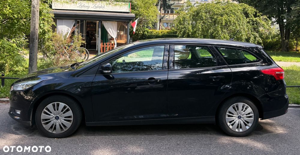 Ford Focus 1.5 TDCi SYNC Edition - 5