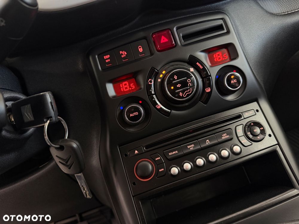 Citroën C3 Picasso 1.6i Exclusive - 12
