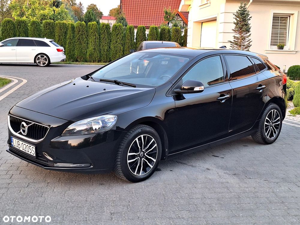 Volvo V40 D2 - 13