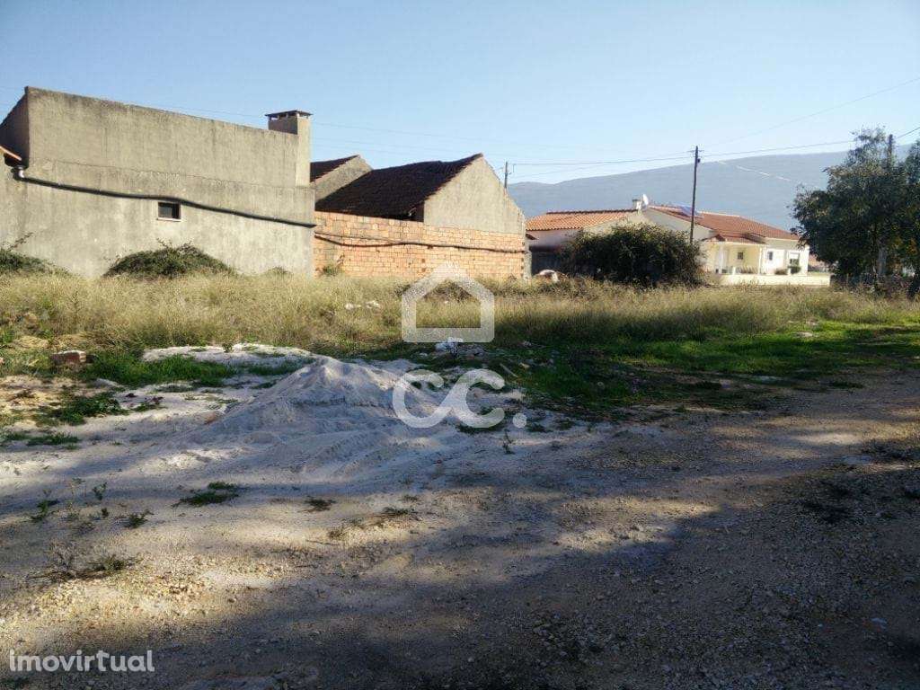 Lote urbano para construção de moradia - Grande imagem: 2/4