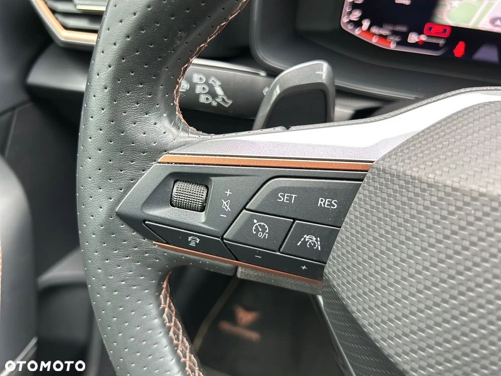 Cupra Formentor 1.5 TSI DSG - 23