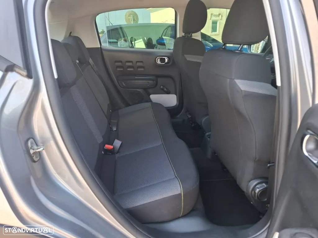 Citroën C3 1.2 PureTech Feel - 32