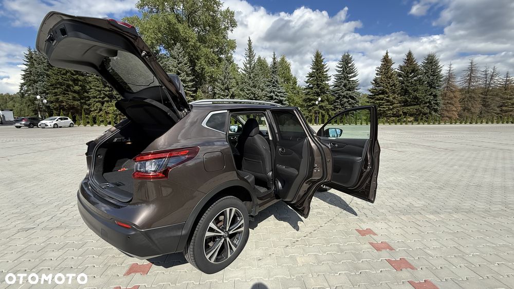 Nissan Qashqai 1.3 DIG-T N-Connecta - 9