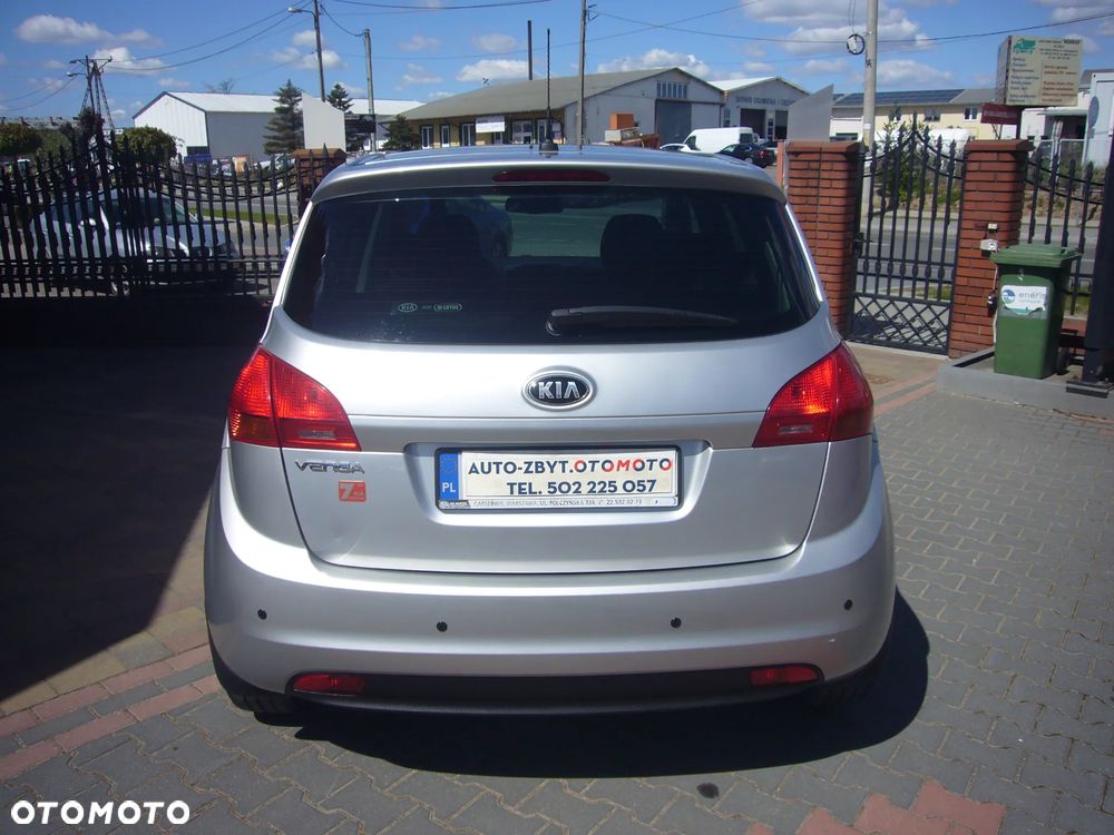 Kia Venga 1.4 XL - 8
