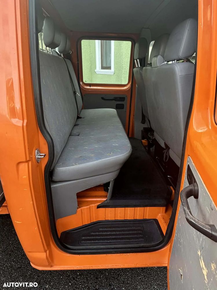 Volkswagen Transporter - 10