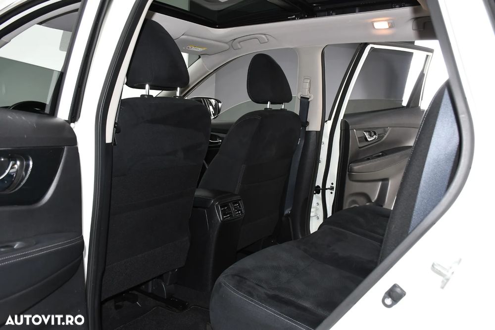 Nissan X-Trail 1.6 dCi N-Connecta - 15