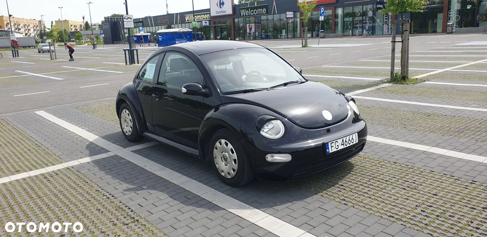 Volkswagen New Beetle - 4