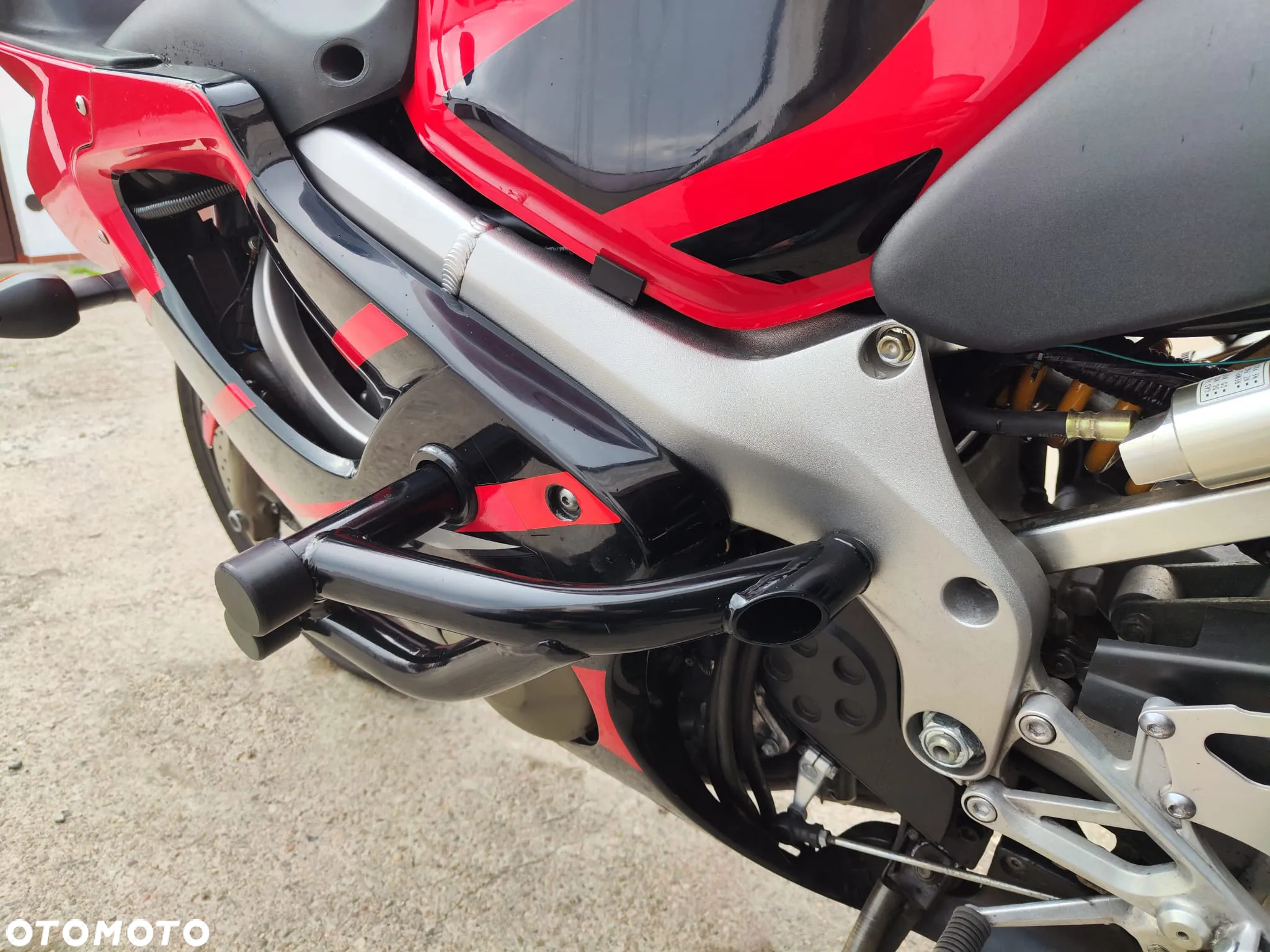 Honda CBR - 16
