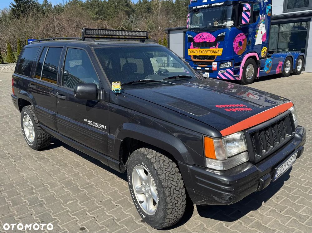 Jeep Grand Cherokee - 2